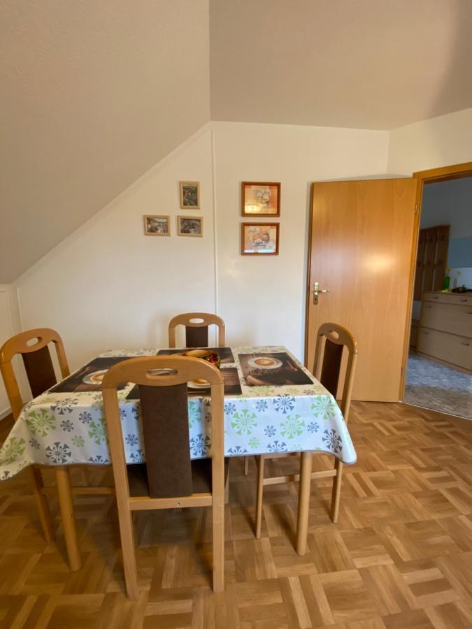 Apartment Mit Blick Auf Herkules Mit Parkplatz Cassel Extérieur photo
